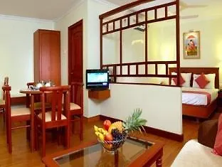 Hotel Aiswarya Kochi 3*,  India